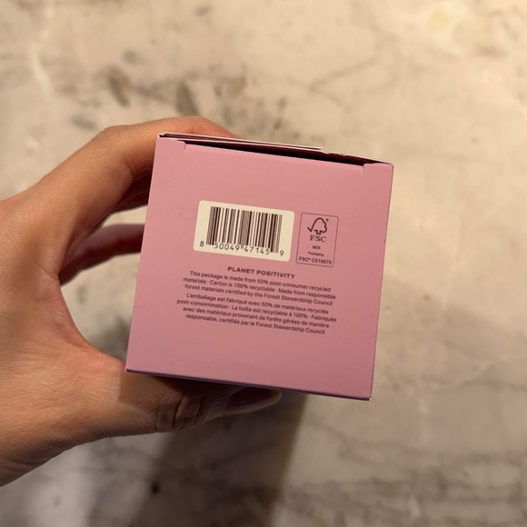 Yes Day Float Foam Face Cleanser - Picture 3 of 6